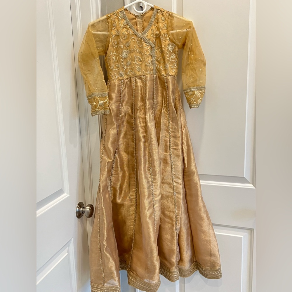 Girls Custom Pakistani Gown (2 pieces)